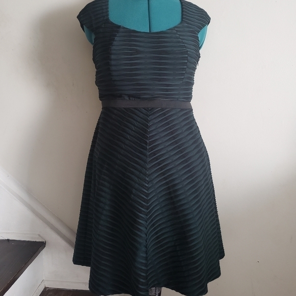 HP. Betsey Johnson Textured Fit and Flare Dress - Picture 3 of 14